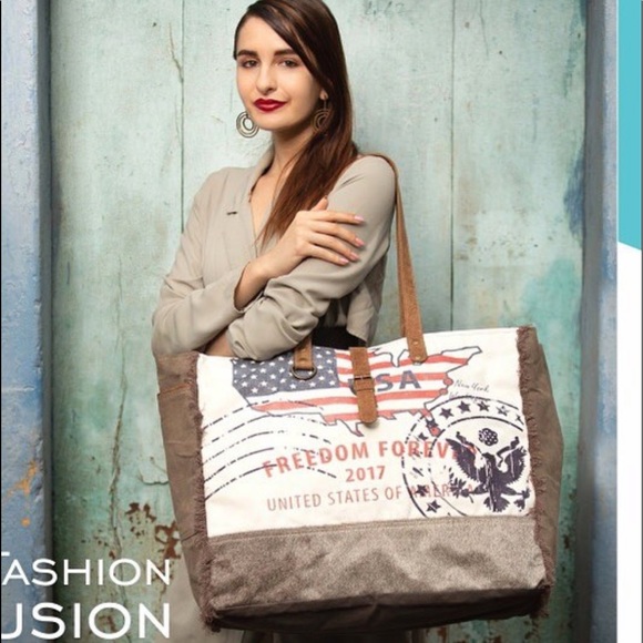 Partisan USA upcycled Canvas weekender Bag B-322 - Picture 2 of 8